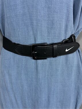 Nike Baseball belt unisex black with white swoosh elastic